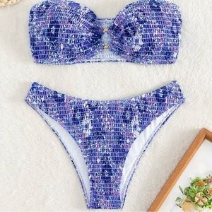 Bandeau 2 Piece Bikini Set -Brand new with tags/Size Medium